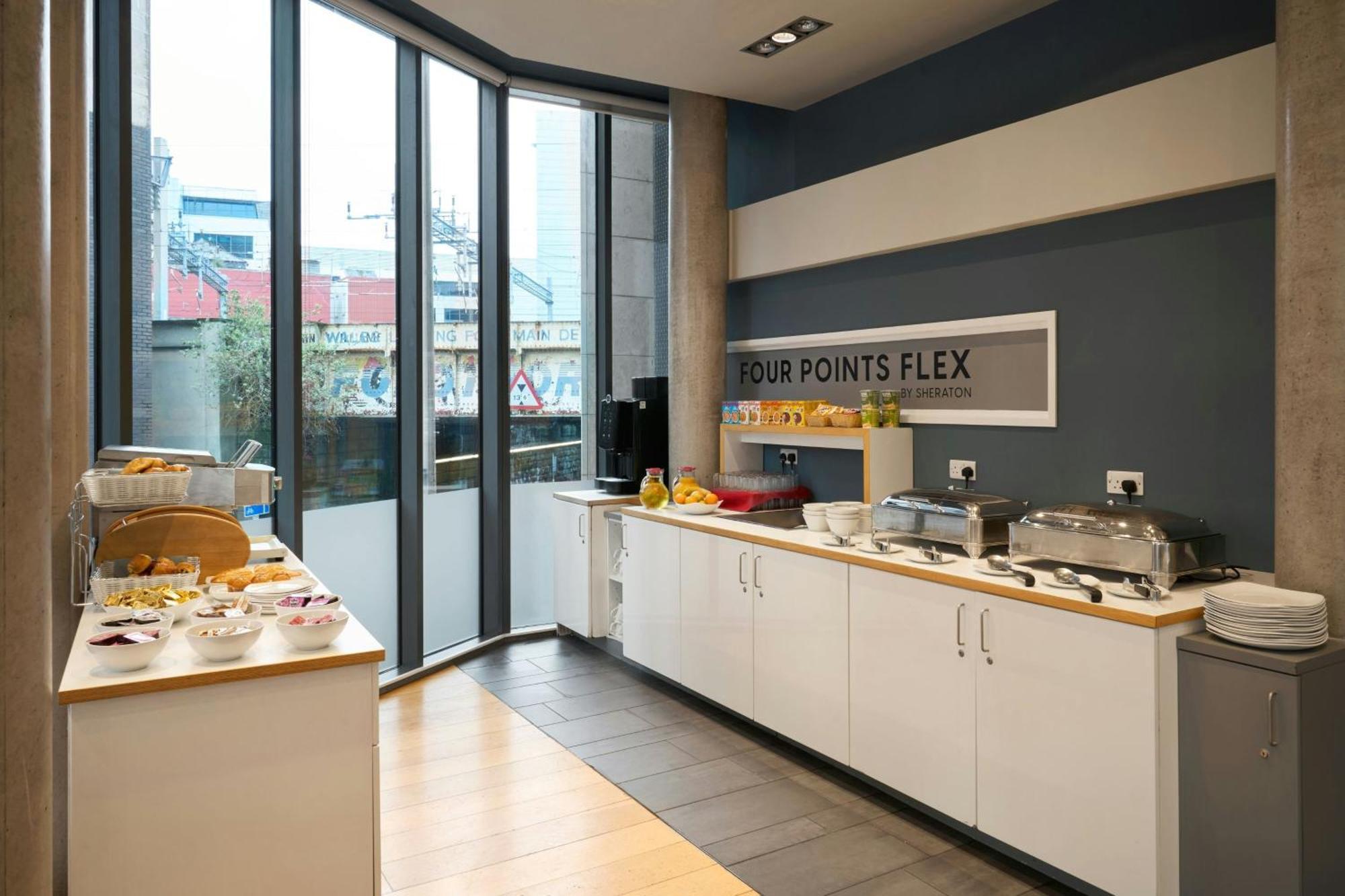 Sleeperz Hotel