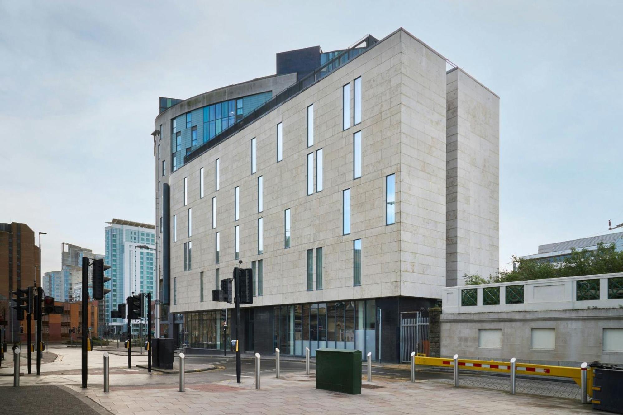 Hotel Sleeperz 3*