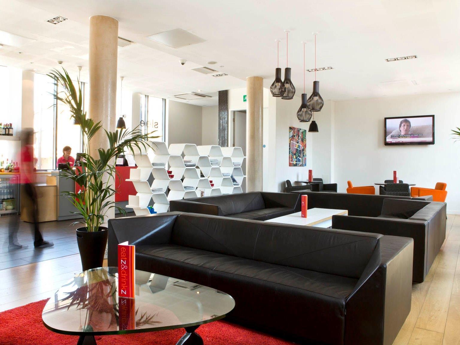 Sleeperz Hotel 3*