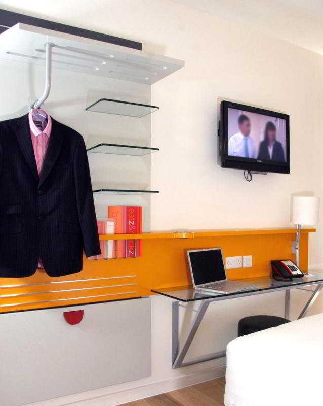 Hotel Sleeperz